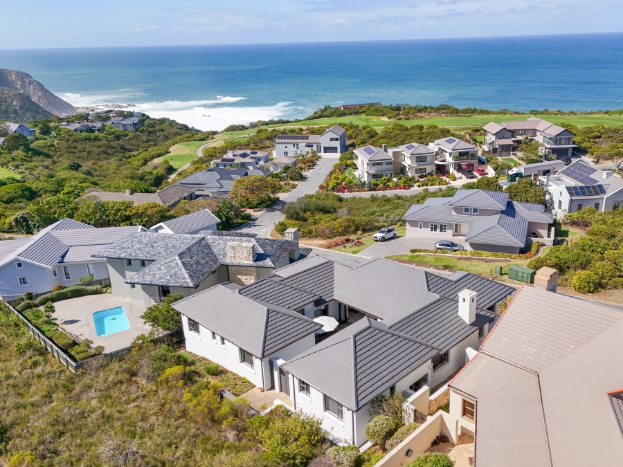 5 Bedroom Property for Sale in Pezula Golf Estate Western Cape